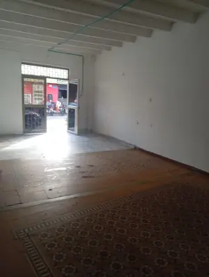 Se Arrienda Local Centro