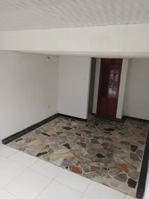 Se Arrienda Local En La Gaitana