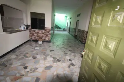 Se Arrienda Casa De Un Piso En El Barrio El Centro