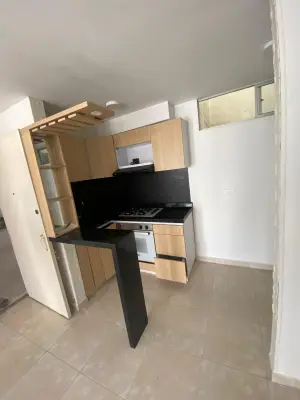 Hayuelos Apto 902 Torre 1