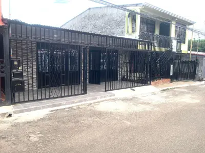 Se Vende Casa Barrio La Pradera